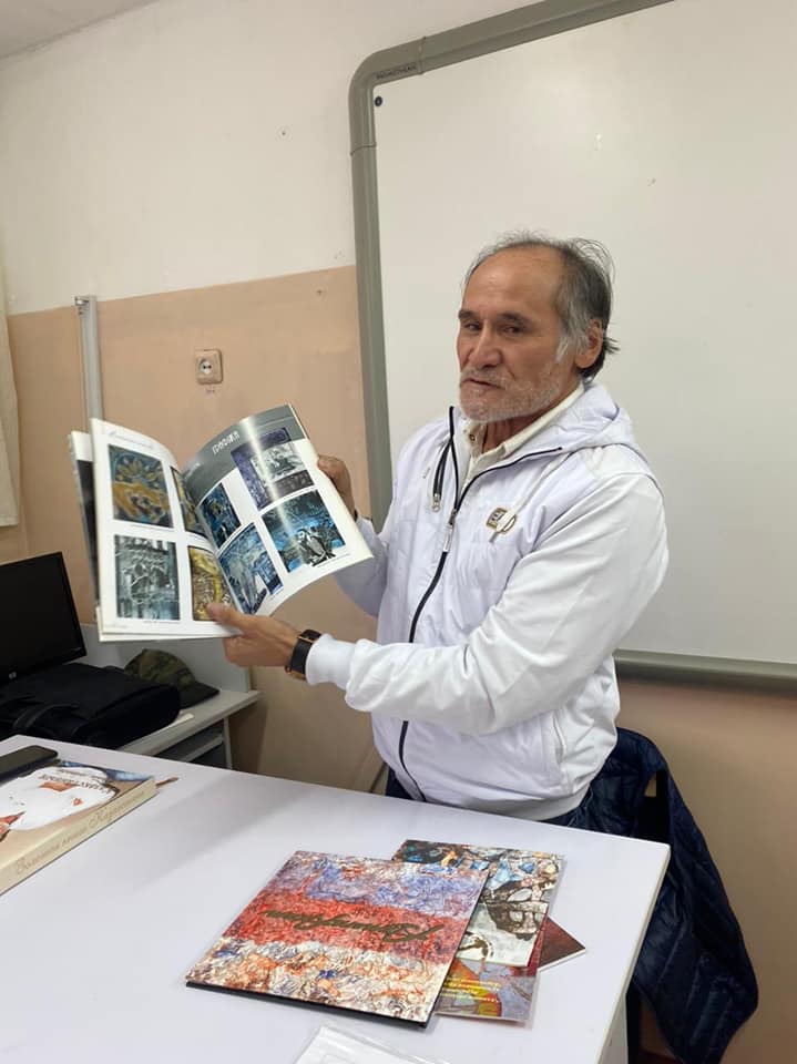 "Жас суретшілер"