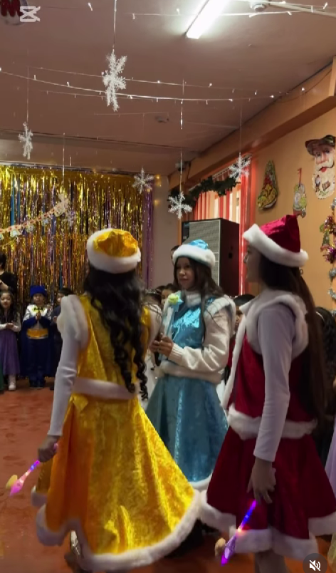 Жаңа жыл / Новый год